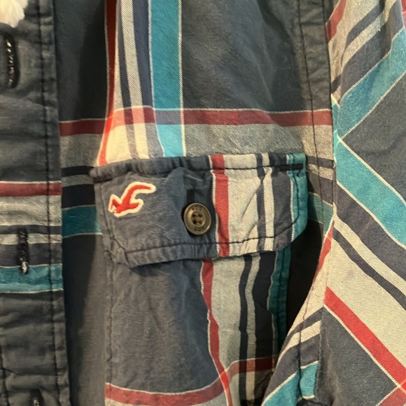 Hollister men’s button down shirt with hood - Picture 2 of 4